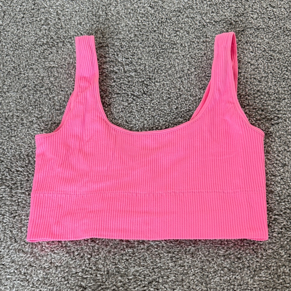 Pink Gap body ribbed crop scoop neck top. Size M. Like new. Washed, never worn